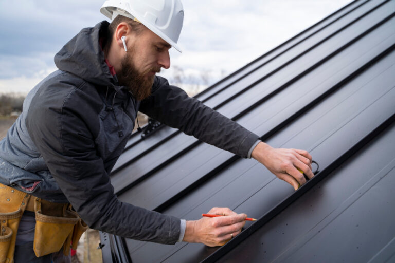 How to Choose the Right Roofing Material for Your Home